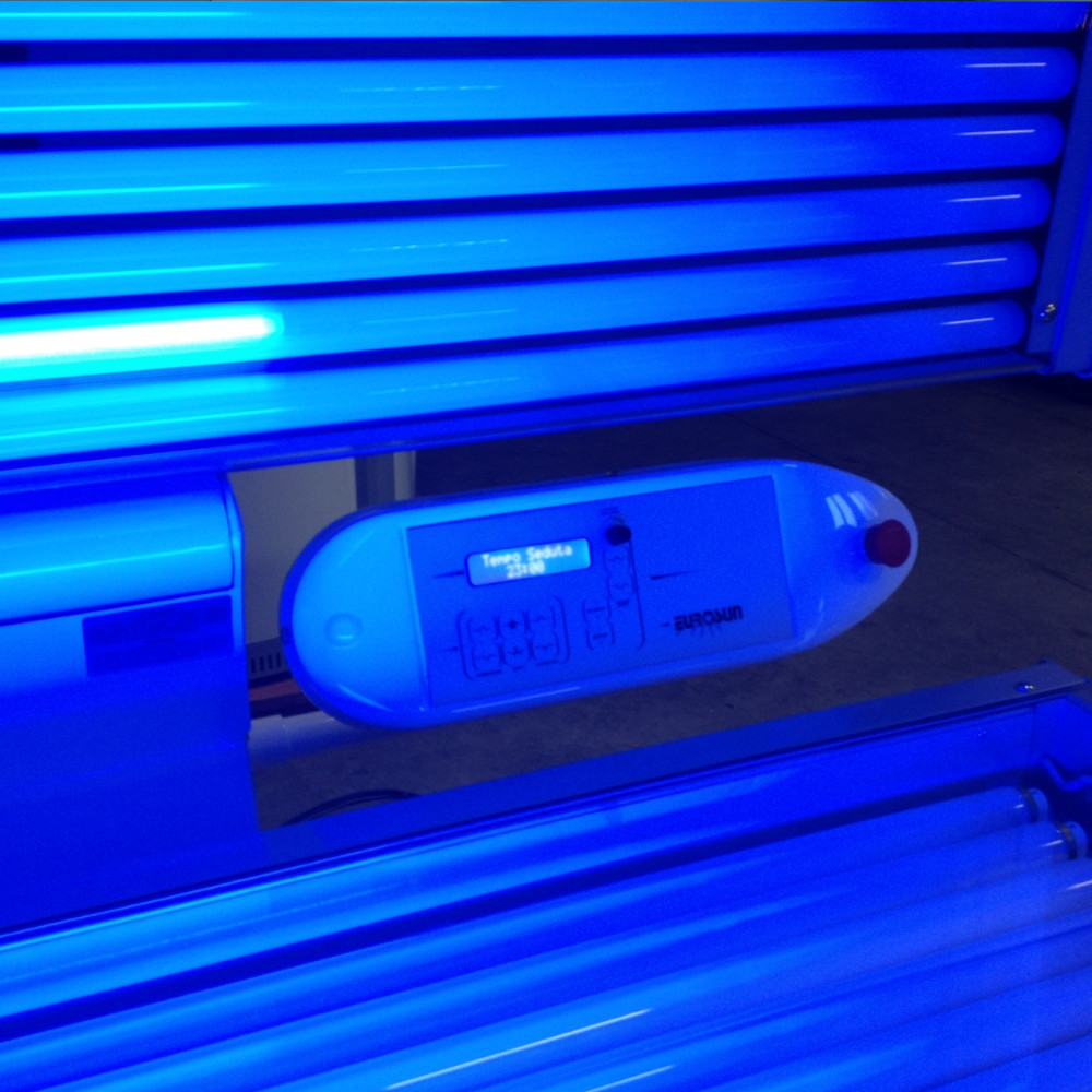 Aparat de Bronzare Light Body Plus 450 Presiune Joasă